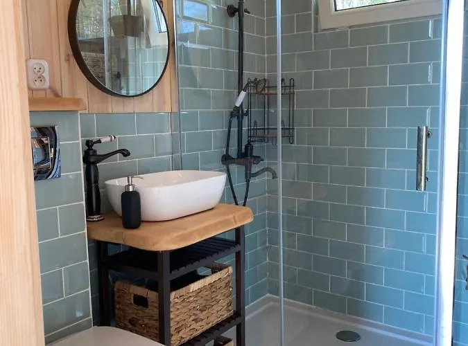 Rozana Zagroda * Osiek (Pomerania)